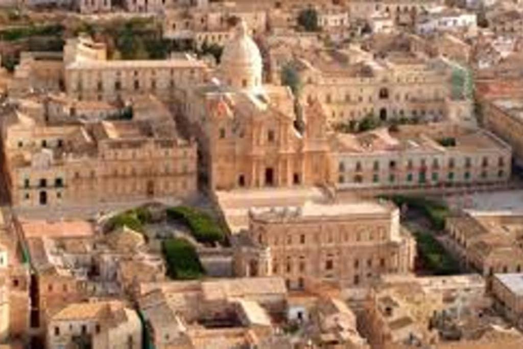 Casa Malacala كالابيرناردو المظهر الخارجي الصورة